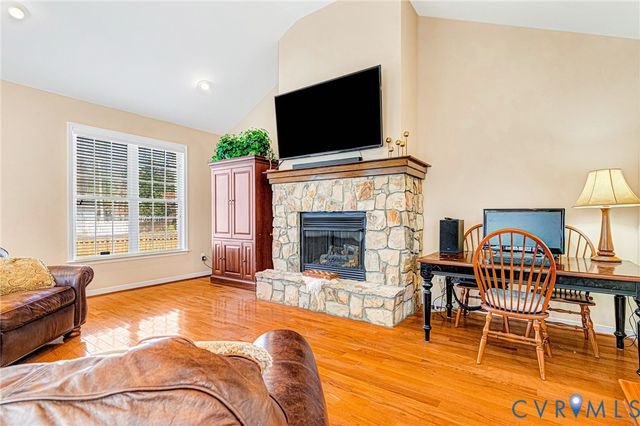 10355 Aspen Grove Ter, Mechanicsville, VA 23116