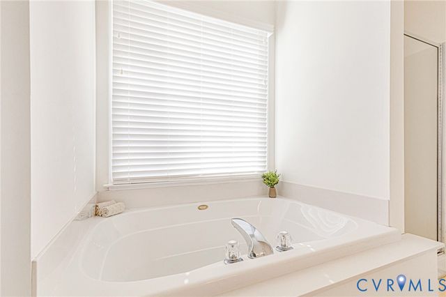 10355 Aspen Grove Ter, Mechanicsville, VA 23116