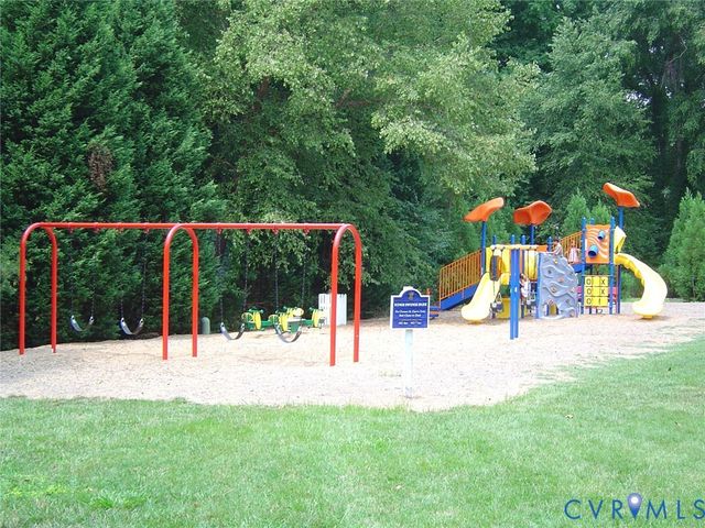 10355 Aspen Grove Ter, Mechanicsville, VA 23116