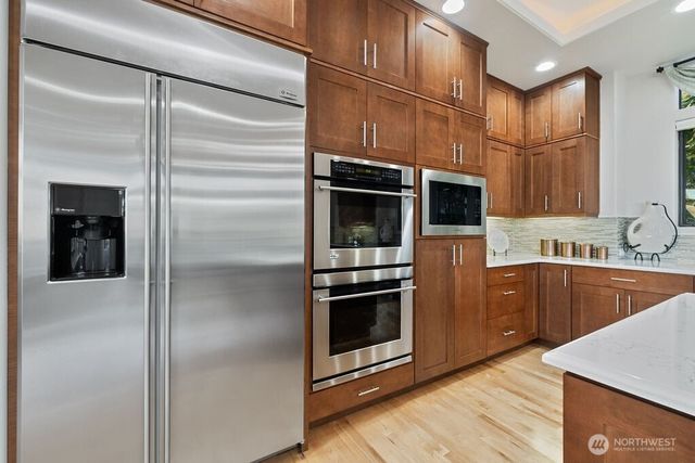 7404 117th Place SE, Newcastle, WA 98056