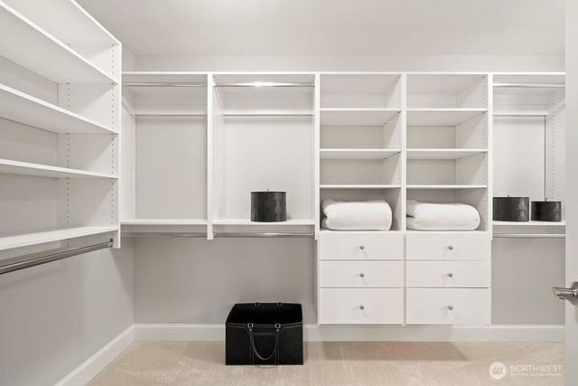 7404 117th Place SE, Newcastle, WA 98056