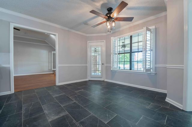 3626 APPLING LAKE DR, Bartlett, TN 38133