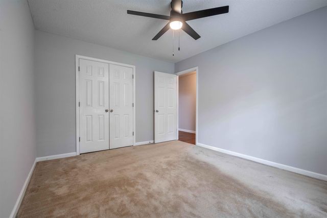 3626 APPLING LAKE DR, Bartlett, TN 38133