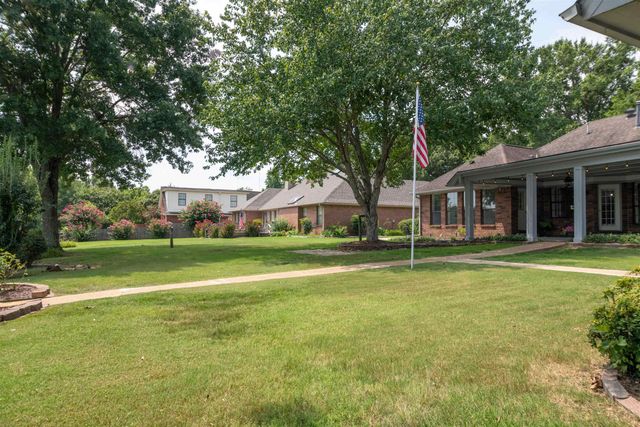 3626 APPLING LAKE DR, Bartlett, TN 38133