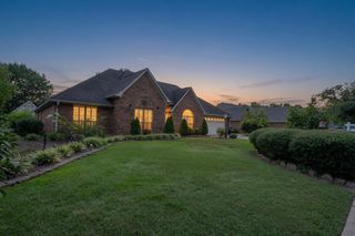 3626 APPLING LAKE DR, Bartlett, TN 38133