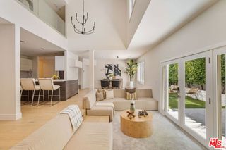 967 Hammond Street 5, West Hollywood, CA 90069