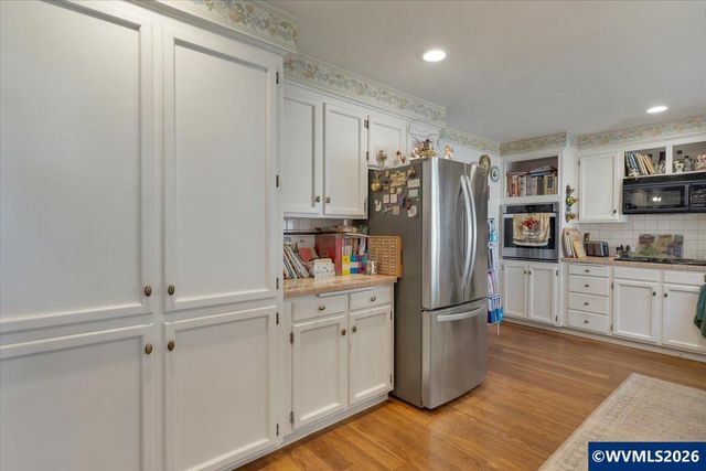 4340 Lone Oak Rd SE, Salem, OR 97302