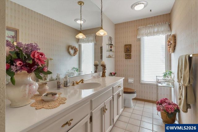 4340 Lone Oak Rd SE, Salem, OR 97302