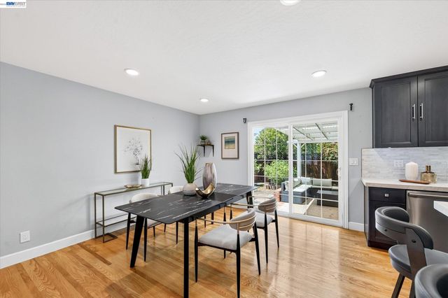 908 Norfolk Road, Livermore, CA 94551