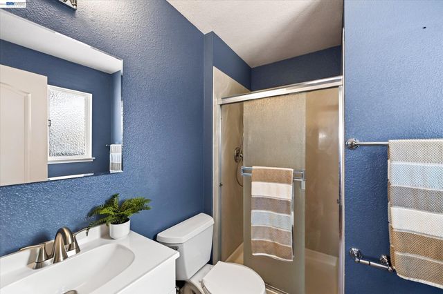 908 Norfolk Road, Livermore, CA 94551