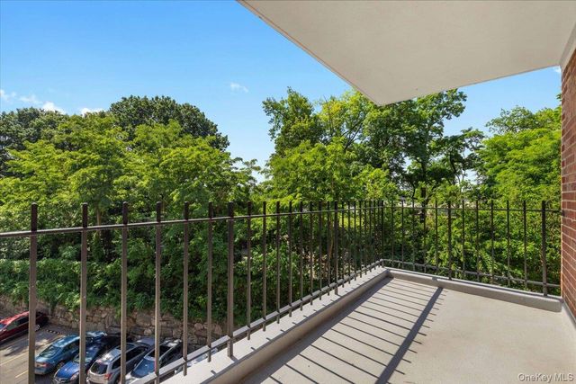 3850 Sedgwick Avenue 5H, Bronx, NY 10463