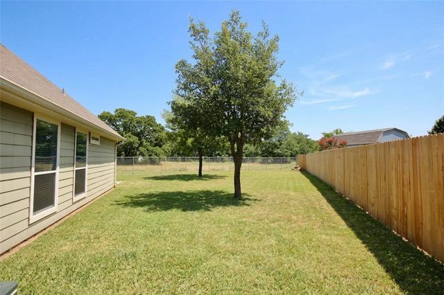 2701 Lynnwood Court, Bryan, TX 77807
