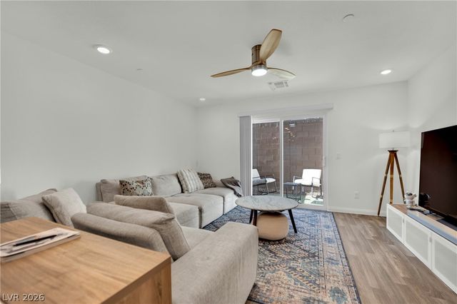 5641 Fathom Blue Street, Las Vegas, NV 89148