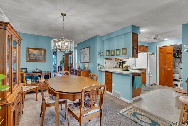 400 West Avenue E3, West Seneca, NY 14224