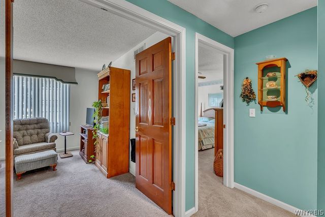 400 West Avenue E3, West Seneca, NY 14224