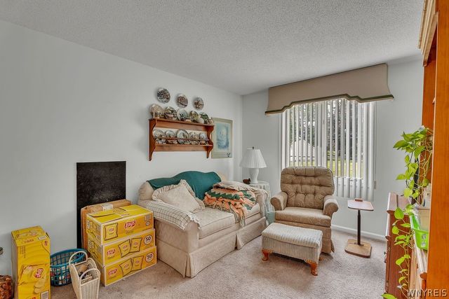 400 West Avenue E3, West Seneca, NY 14224