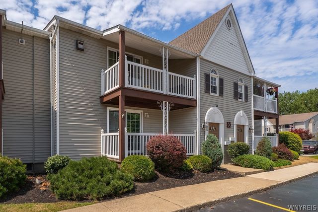 400 West Avenue E3, West Seneca, NY 14224