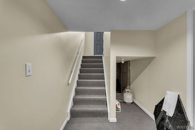 400 West Avenue E3, West Seneca, NY 14224