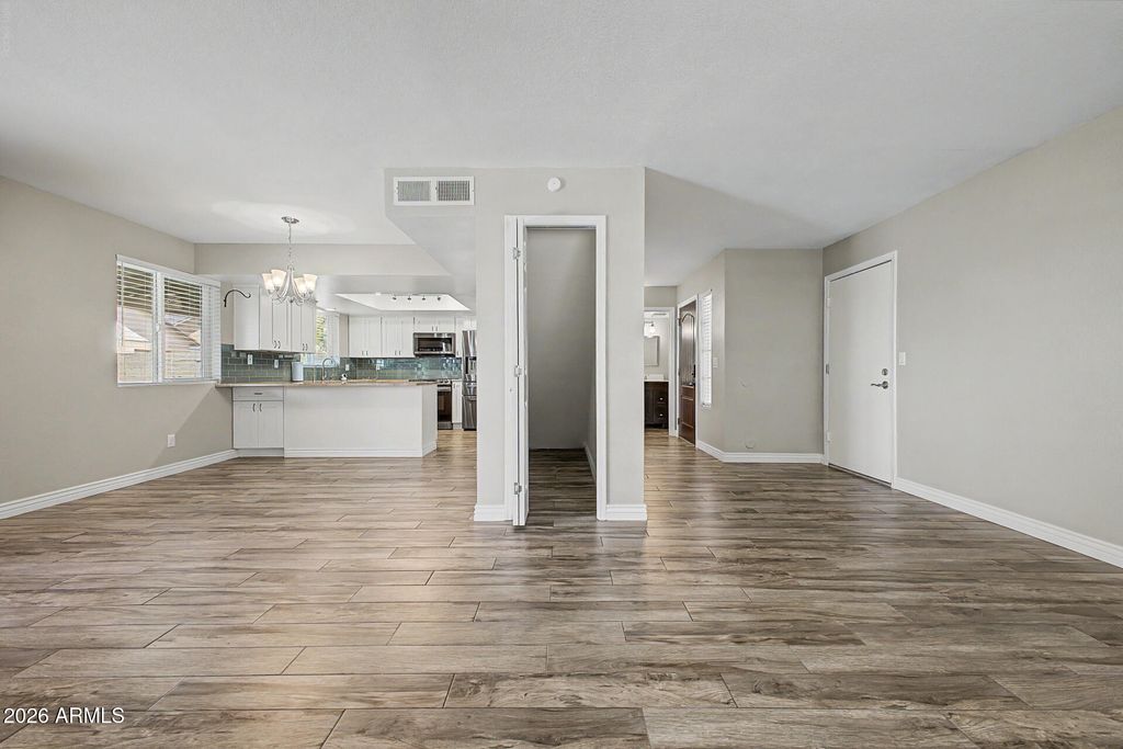 1326 W BOXELDER Court, Chandler, AZ 85224 — photo 4