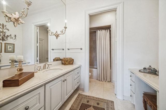 11727 Bistro Lane, Houston, TX 77082