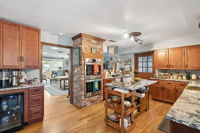 295 FRANCES CIRCLE, Altamonte Springs, FL 32701