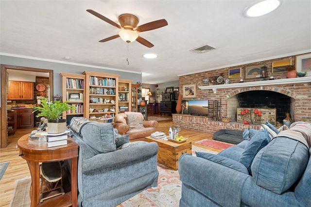 295 FRANCES CIRCLE, Altamonte Springs, FL 32701