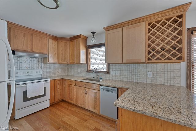 190 Struthers Liberty Road, Campbell, OH 44405