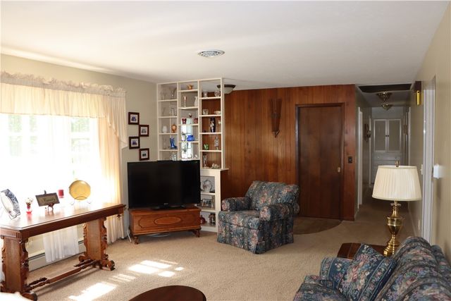 6856 Maple Avenue, Sodus, NY 14551