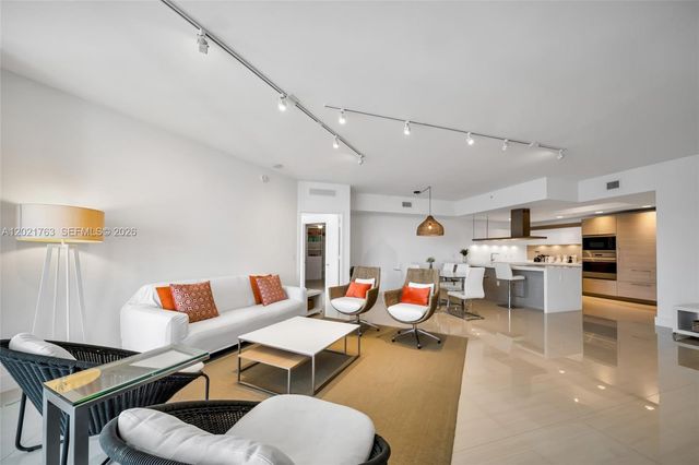 17301 Biscayne Blvd 907, North Miami Beach, FL 33160