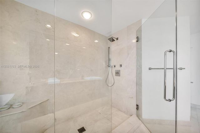17301 Biscayne Blvd 907, North Miami Beach, FL 33160