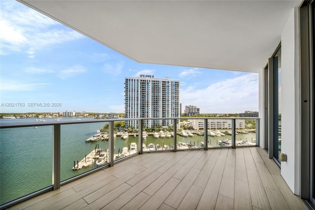 17301 Biscayne Blvd 907, North Miami Beach, FL 33160