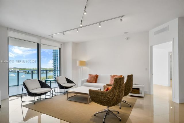 17301 Biscayne Blvd 907, North Miami Beach, FL 33160