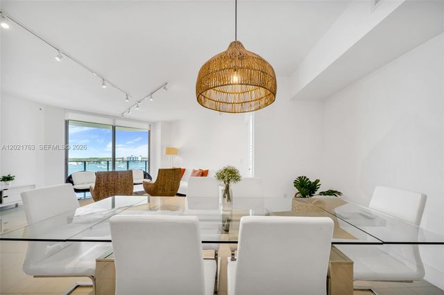 17301 Biscayne Blvd 907, North Miami Beach, FL 33160