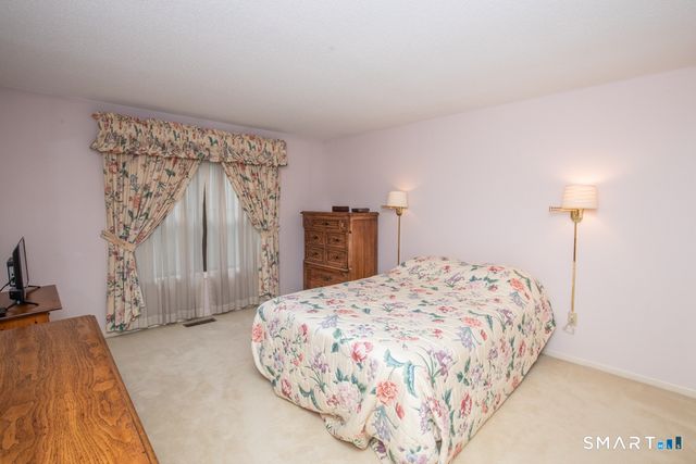 1301 Metacomet Drive 1301, Meriden, CT 06450
