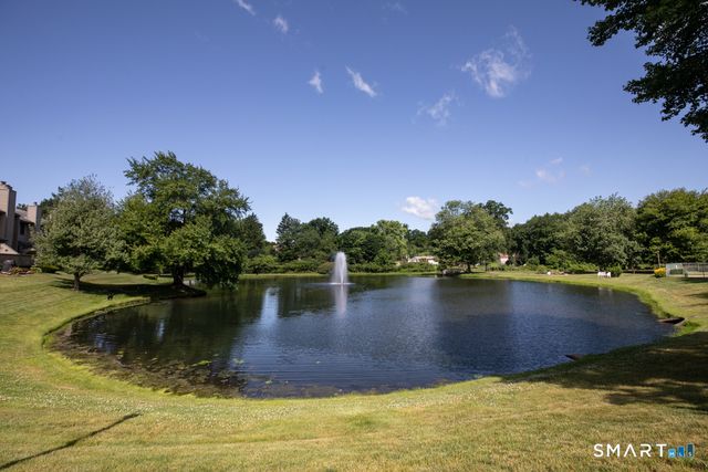 1301 Metacomet Drive 1301, Meriden, CT 06450