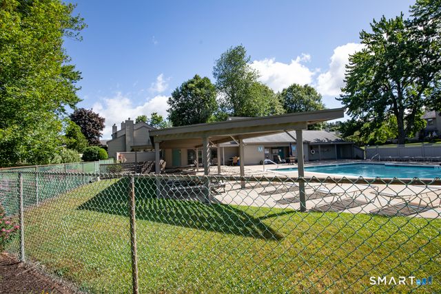 1301 Metacomet Drive 1301, Meriden, CT 06450