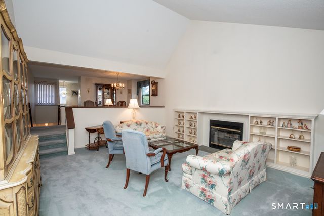 1301 Metacomet Drive 1301, Meriden, CT 06450