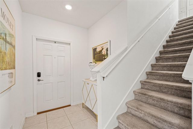 6744 BACK FORTY LOOP, Zephyrhills, FL 33541