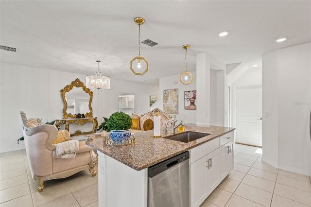 6744 BACK FORTY LOOP, Zephyrhills, FL 33541