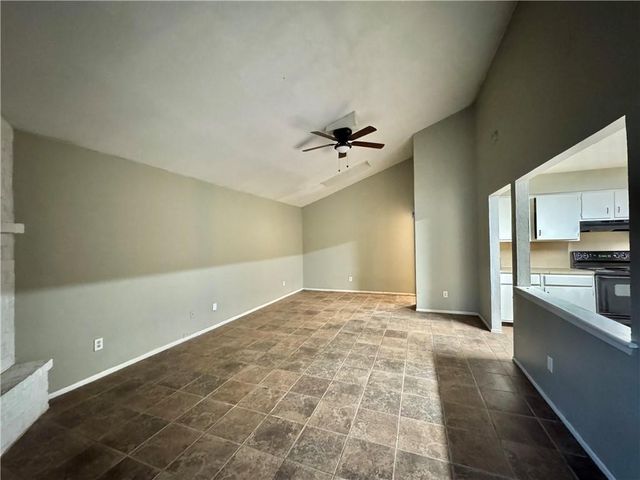 6624 Hardwick Dr, Corpus Christi, TX 78412
