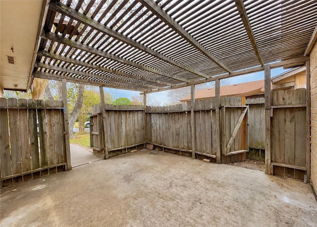 6624 Hardwick Dr, Corpus Christi, TX 78412 — photo 5