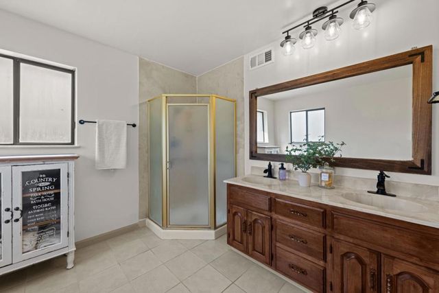 11900 Old Coach Road, Gilroy, CA 95020