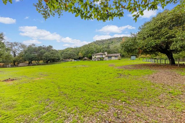 11900 Old Coach Road, Gilroy, CA 95020