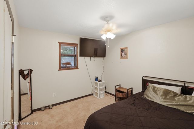 1511 Pawnee Street, Pascagoula, MS 39581