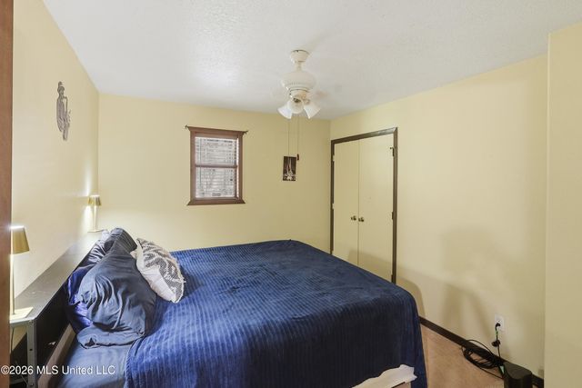 1511 Pawnee Street, Pascagoula, MS 39581