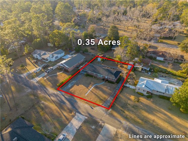 1621 Camellia Drive, Waycross, GA 31501