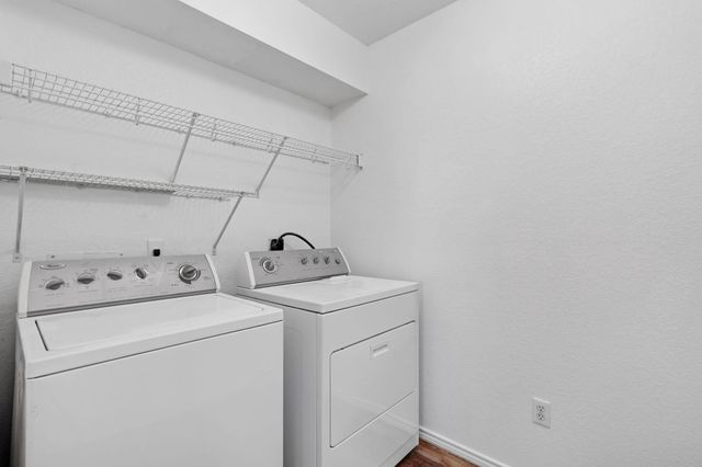 2301 Melissa Oaks LN, Austin, TX 78744
