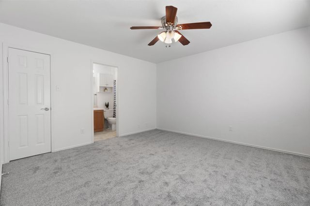 2301 Melissa Oaks LN, Austin, TX 78744