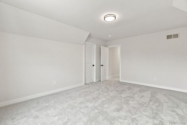 4075 Blossom Drive, Sterling Heights, MI 48314
