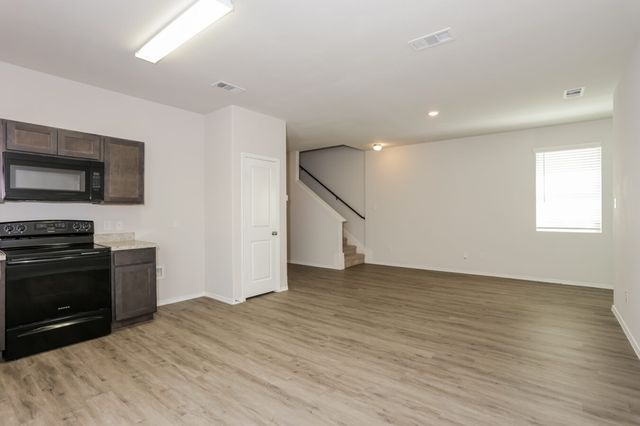 5513 Shore Point, Fort Worth, TX 76119